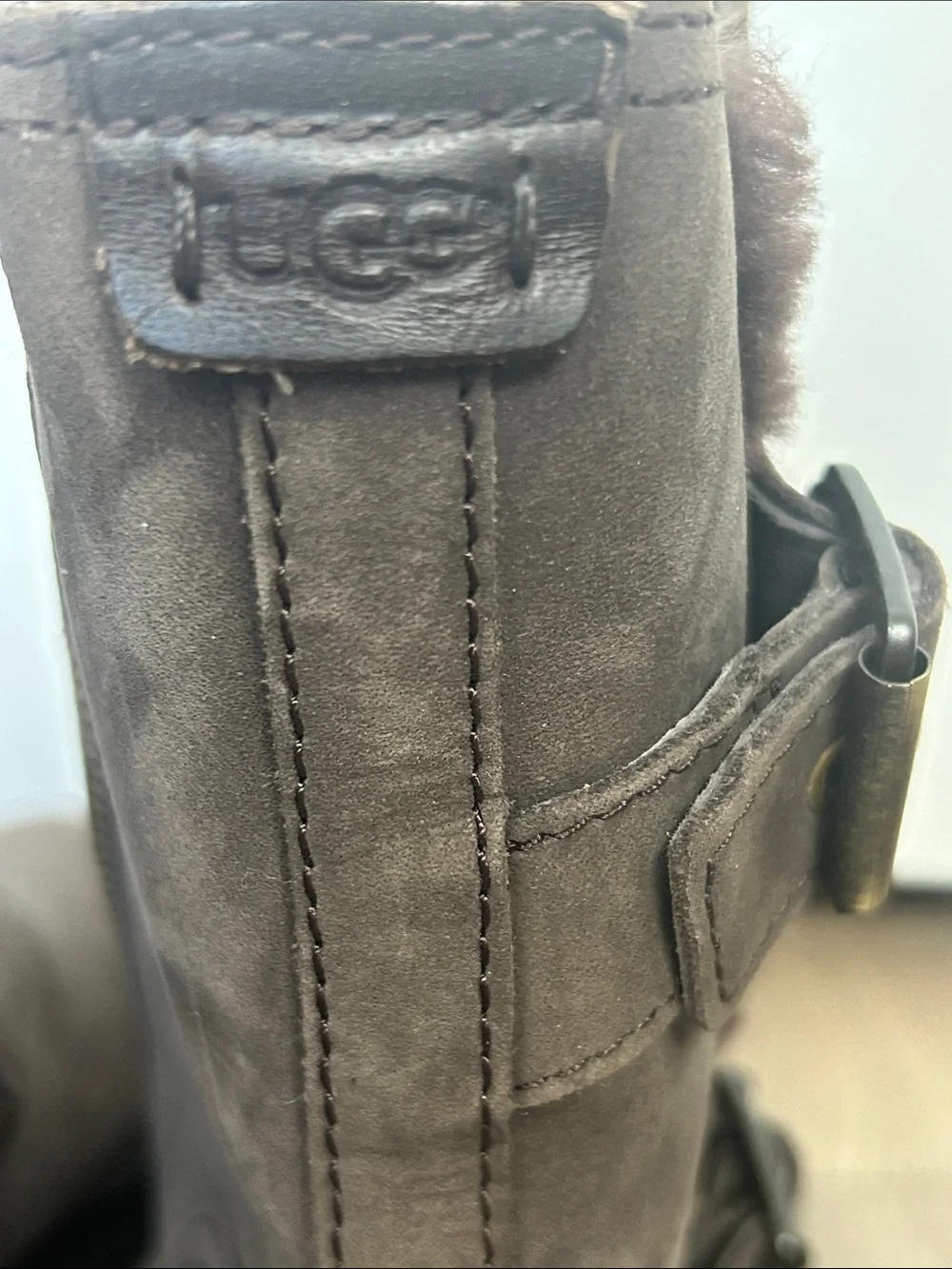 UGG Women’s Brown Suede Shearling-Lined Mid-Calf Boots Size 6.5
